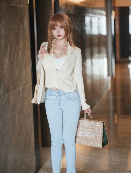 欧美大奶女优_蓝光动漫免费观看