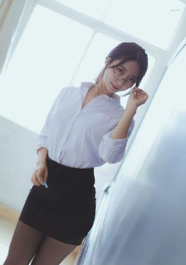 日韩欧美国产在线av_迅雷手机免费观看